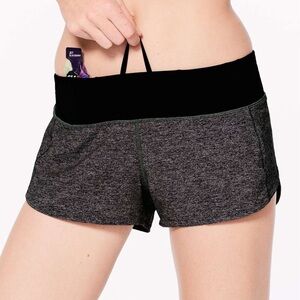 Lululemon‎ Size 8 Grey Black Speed Up Shorts